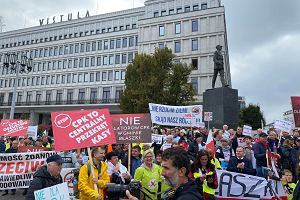 Protest mieszkacw z terenw objtych inwestycjami Centralnego Portu Komunikacyjnego