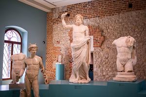 Galeria sztuki staroytnej w Arsenale Muzeum Ksit Czartoryskich