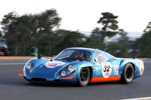 Alpine A210