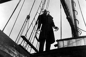 Kadr z filmu Nosferatu - symfonia grozy - wielkiego klasyka z 1922 r.