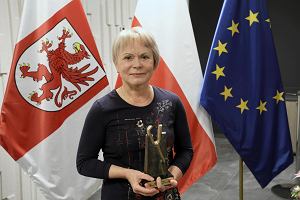 Uroczysto wrczenia dr Marii Kubisie nagrody 'Obroczyni Praw Czowieka'. Urzd marszakowski w Szczecinie, 7 grudnia 2023 r.