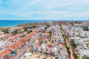 Torrevieja na wybrzeu Costa Blanca w hiszpaskiej prowincji Alicante.