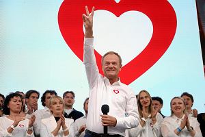 Warszawa, 15 padziernika 2023 r. Donald Tusk podczas wieczoru wyborczego