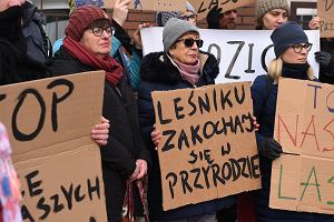 Mieszkacy Praczy Odrzaskich protestowali przeciwko wycince drzew