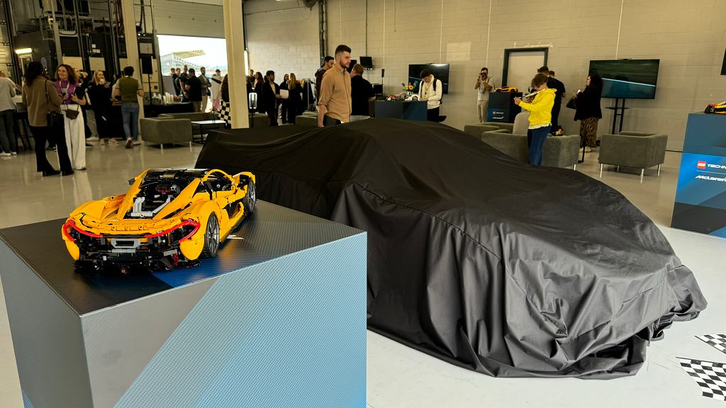 Lego McLaren P1 z klocków Lego