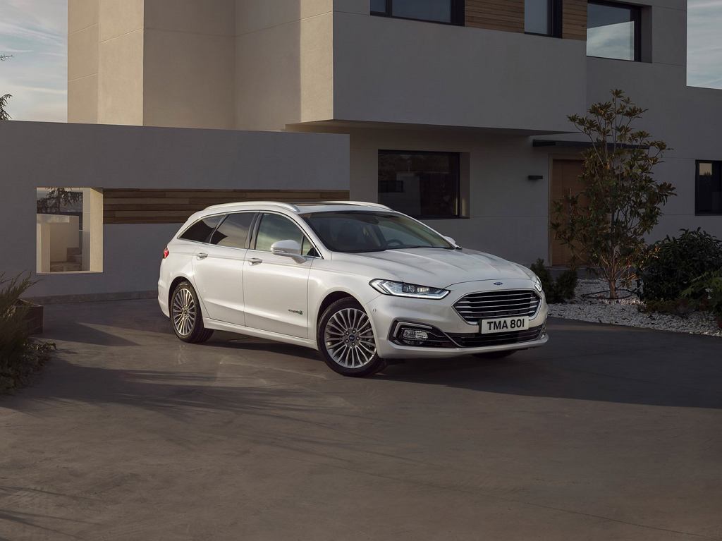 Ford Mondeo Hybrid