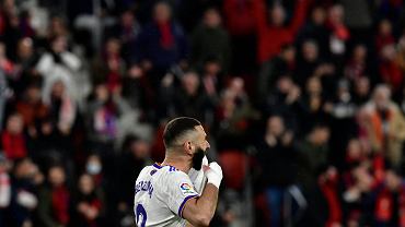 Benzema zmarnowa dwa karne w siedem minut. "Najciemniejsza noc Francuza"