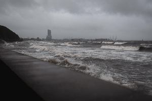 Cyklon Willy na Pomorzu. Poniedziaek 20 lutego upynie pod znakiem silnego wiatru i opadw marzncego deszczu.