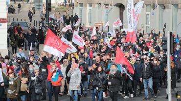 "Upokarzajce propozycje". Zwizkowcy oburzeni podwykami dla budetwki