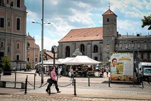 Rynek na pl. Bernardyskim