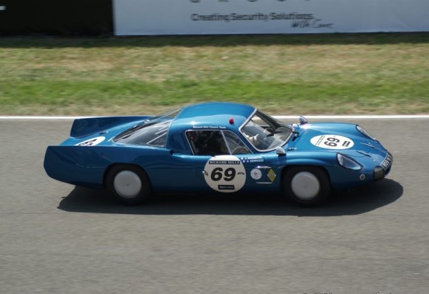 Alpine M65 z 1965 roku