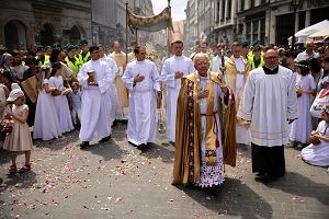 Abp Marek Jdraszewski na czele procesji Boego Ciaa, Krakw 2024