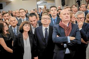 21 padziernika 2018 r., sztab wyborczy PiS w Poznaniu. W rodku Tadeusz Zysk, kandydat PiS na prezydenta Poznania, z prawej wojewoda wielkopolski Zbigniew Hoffmann