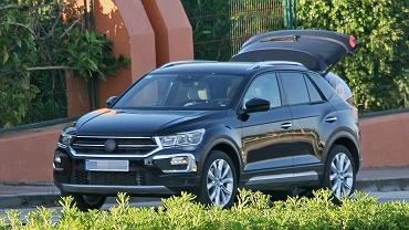 Volkswagen T-Roc | May Tiguan