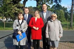 Czstochowa, 3 padziernika 2019 r. Od lewej: Izabela Leszczyna, ukasz Bana, Marta Salwierak, Andrzej Szewiski i Halina Rozpondek