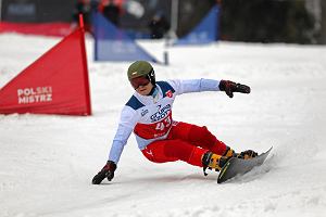 Suche, 09.03.2022. Oskar Kwiatkowski podczas mistrzostw Polski w snowboardzie