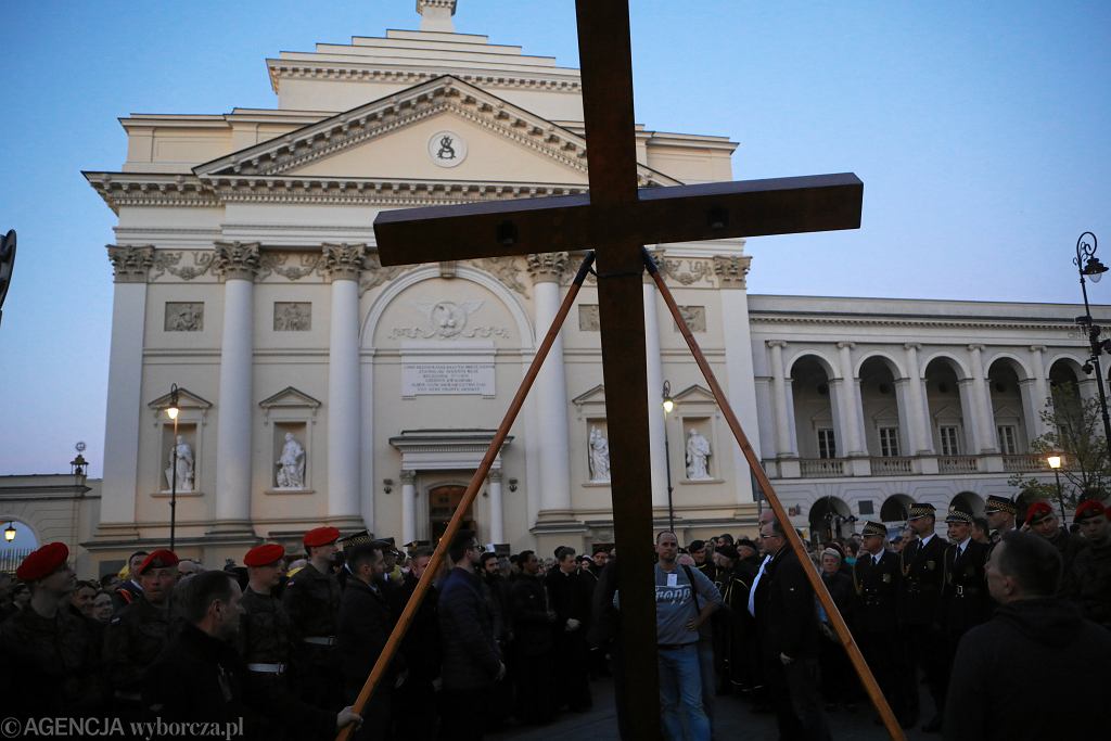 Triduum Paschalne przed Wielkanoc. Co to za okres w Kociele Katolickim? Czy obowizuje wtedy post? (zdjcie ilustracyjne)