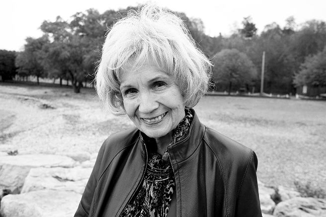 Alice Munro, ya 92 lata. Kanadyjska pisarka, noblistka w dziedzinie literatury