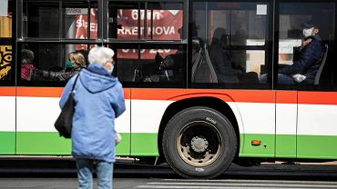 Lublin. Parafia organizuje darmowy miejski autobus dla wiernych. Podrni maj si 'zaprzyjania'