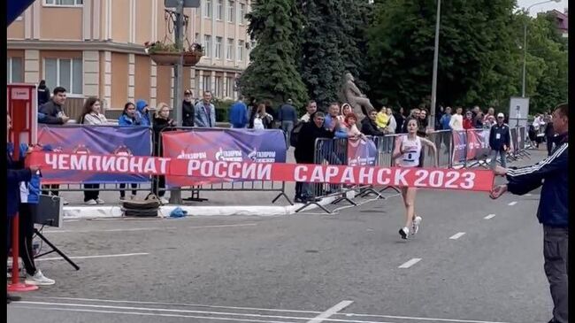 Скриншот с чемпионата России по спортивной ходьбе 2023 года