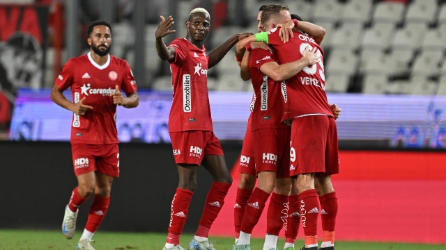 Antalyaspor evinde güçlü