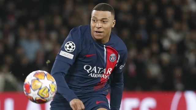 PSG, Mbappe ile turladı