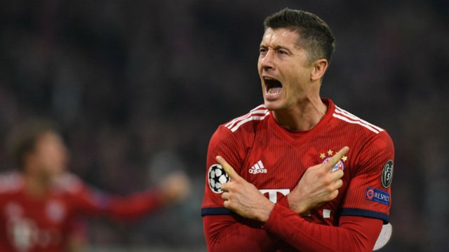 Lewa, Bayern'i sırtladı