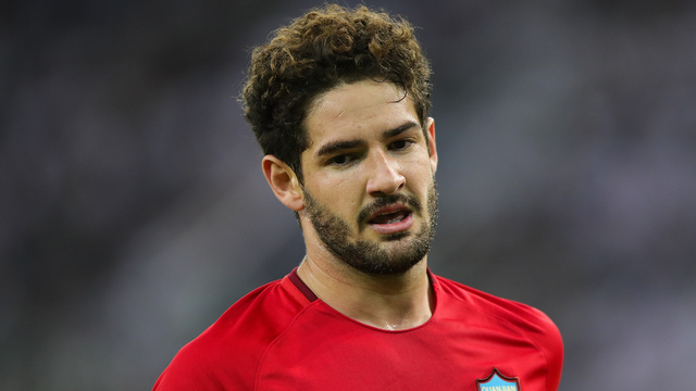 Sao Paulo Alexandre Pato'yu transfer etti