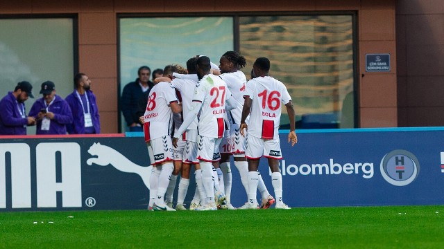 Samsunspor ikinci yarıda coştu