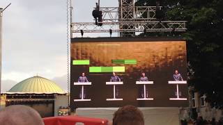 Kraftwerk – Heimcomputer / It&#39;s more fun to compute (Ende) Ehrenhof 01.07.2017