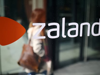 Logotipo de Zalando en su sede de Berlín.