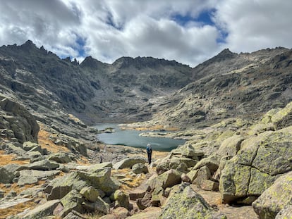 Vista de la Laguna Grande de Gredos y el Circo de Gredos.