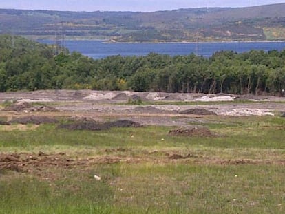 Lodos contaminantes n las proximidades del lago artificial de &#039;As Pontes&#039;