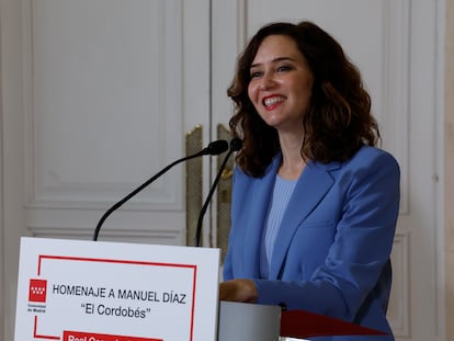 La presidenta de Madrid, Isabel Díaz Ayuso, en el homenaje del Ejecutivo autonómico a Manuel Díaz El Cordobés, este lunes en la Real Casa de Correos.