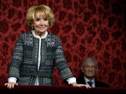 La expresidenta de la Comunidad de Madrid, Esperanza Aguirre, en la tribuna del Senado a principios de diciembre en el acto de constitución de la Cámara en la XIV Legislatura.