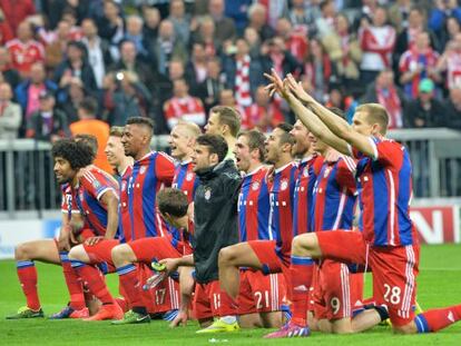 Los jugadores del Bayern celebran su pase a semifinales