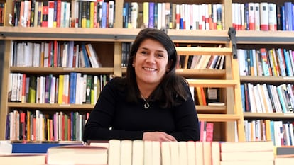 Lucía Alonso, regente de la librería  Hijos de Santiago Rodríguez situada en Burgos. La más antigua de España.