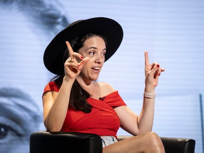 Regina Rodríguez al club de lectura de Quadern