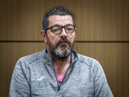 Jose Antonio, declarado culpable de asesinar a su hijo, minutos antes de la lectura del veredicto, este martes en la Audiencia de Valencia.