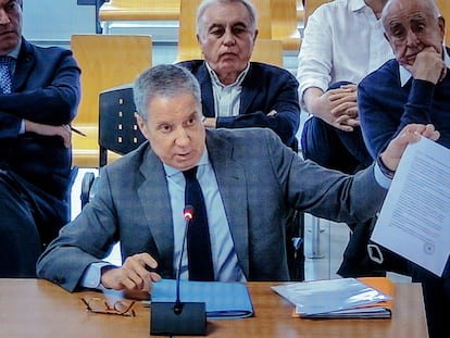 Captura de la señal institucional durante la declaración del exministro y expresident de la Generalitat Eduardo Zaplana en el juicio del 'caso Erial'.