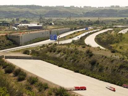 Tramo abandonado de la autopista MP-203.