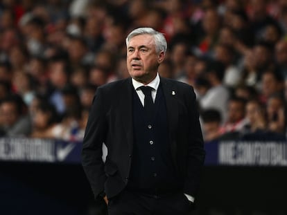 Carlo Ancelotti, en el partido contra el Atlético en el Metropolitano.