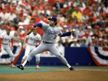 Fernando Valenzuela el #34 de los lanzamientos de Los Angeles Dodgers.