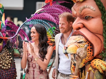 Meghan Markle y el príncipe Enrique durante su visita a Colombia en agosto de 2024.