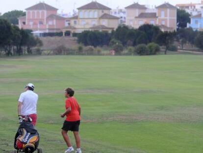 Usuarios del campo de golf de Matalasca&ntilde;as.