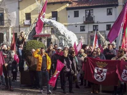 Concentración en la plaza de San Marcelo de León a favor de la autonomía de la región leonesa, en diciembre de 2019.