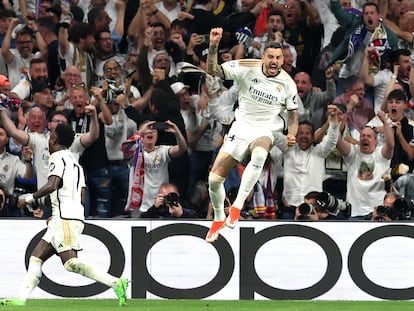 Joselu celebra su primer gol frente al Bayern en la semifinal de la Champions, este miércoles en el Bernabéu.