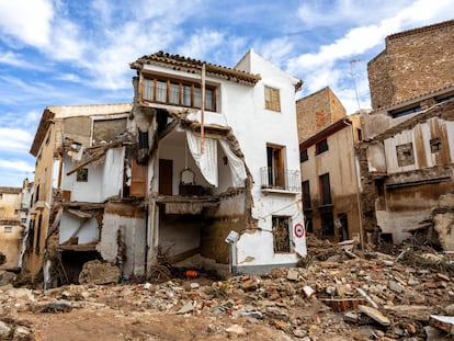 Efectos de la dana en el casco viejo de Letur (Albacete) este miércoles.