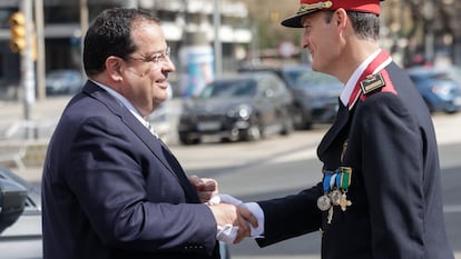 El consejero del Interior en funciones, Joan Ignasi Elena, y el comisario jefe de los Mossos, Eduard Sallent.
