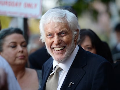 El actor Dick Van Dyke, en California en junio de 2019.